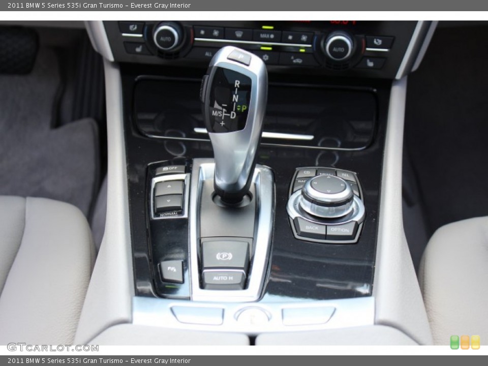 Everest Gray Interior Transmission for the 2011 BMW 5 Series 535i Gran Turismo #53955053