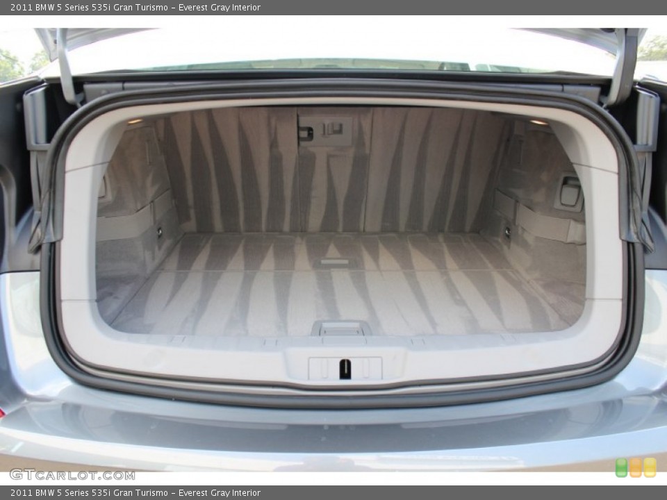 Everest Gray Interior Trunk for the 2011 BMW 5 Series 535i Gran Turismo #53955065