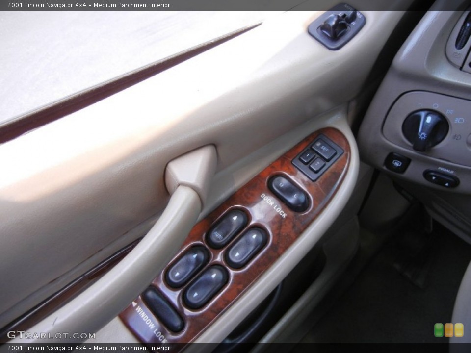 Medium Parchment Interior Controls for the 2001 Lincoln Navigator 4x4 #53959565