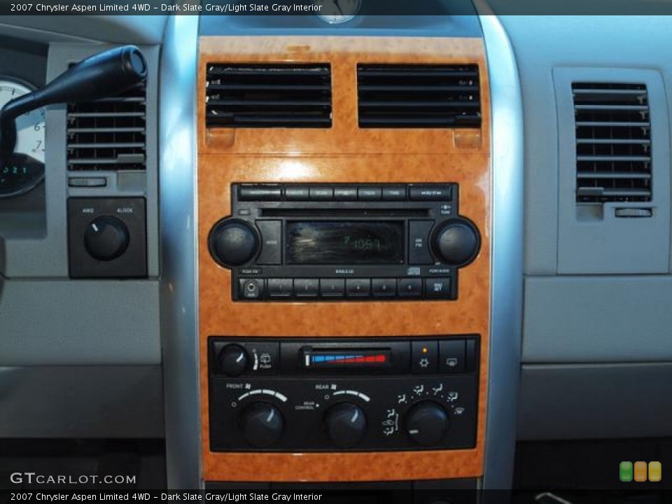 Dark Slate Gray/Light Slate Gray Interior Controls for the 2007 Chrysler Aspen Limited 4WD #53960084