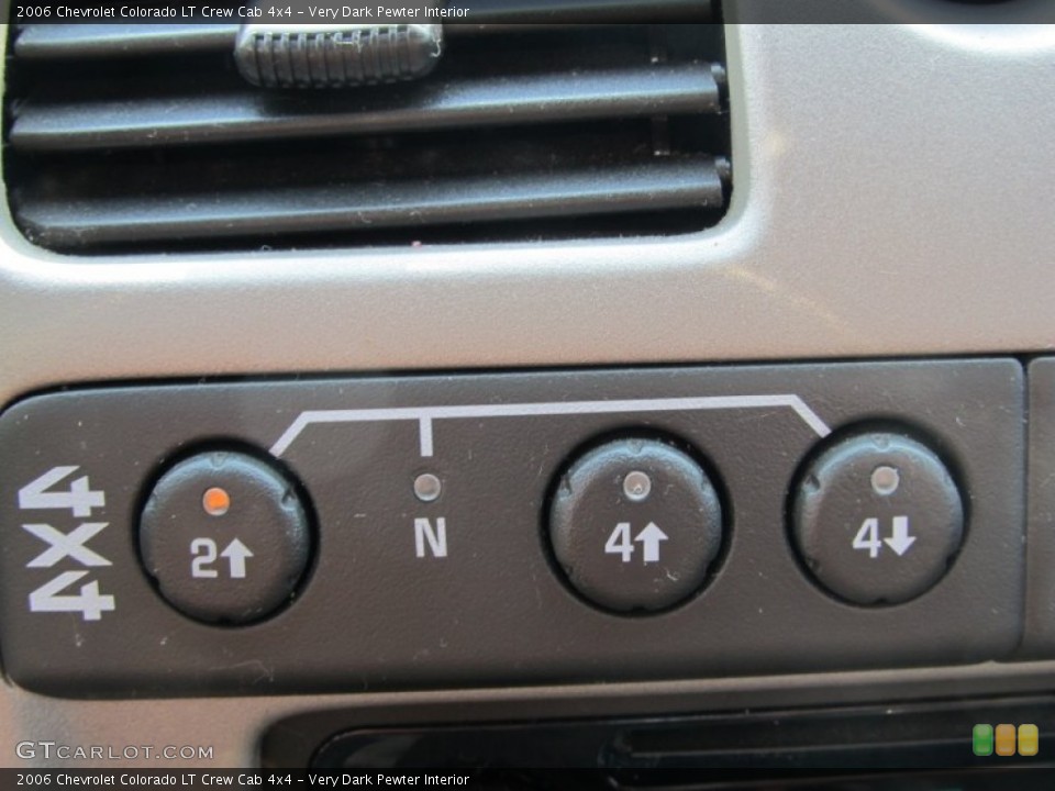 Very Dark Pewter Interior Controls for the 2006 Chevrolet Colorado LT Crew Cab 4x4 #53960222