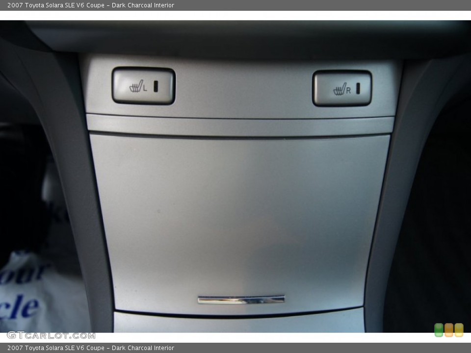 Dark Charcoal Interior Controls for the 2007 Toyota Solara SLE V6 Coupe #53966087