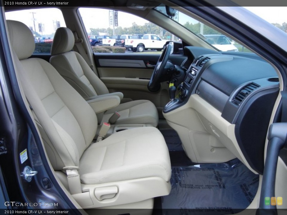 Ivory Interior Photo for the 2010 Honda CR-V LX #53967077