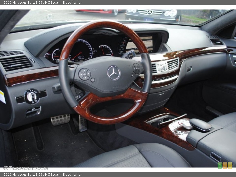 Black Interior Dashboard for the 2010 Mercedes-Benz S 63 AMG Sedan #53972739