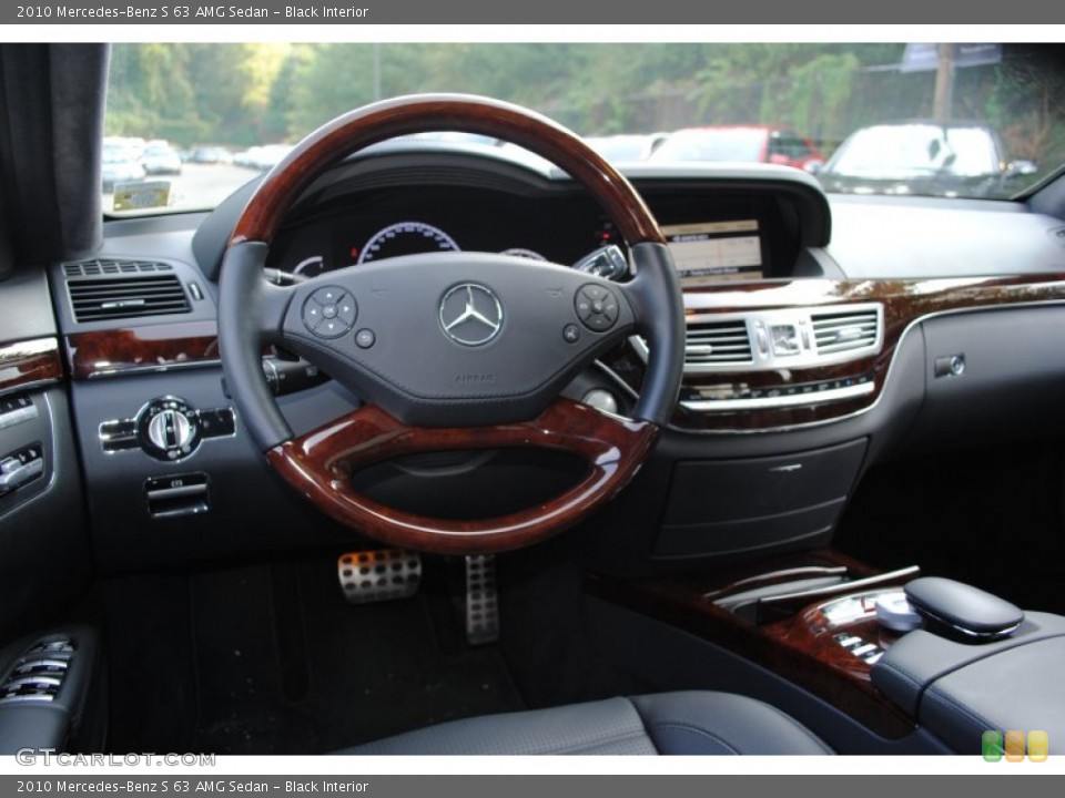 Black Interior Dashboard for the 2010 Mercedes-Benz S 63 AMG Sedan #53972769