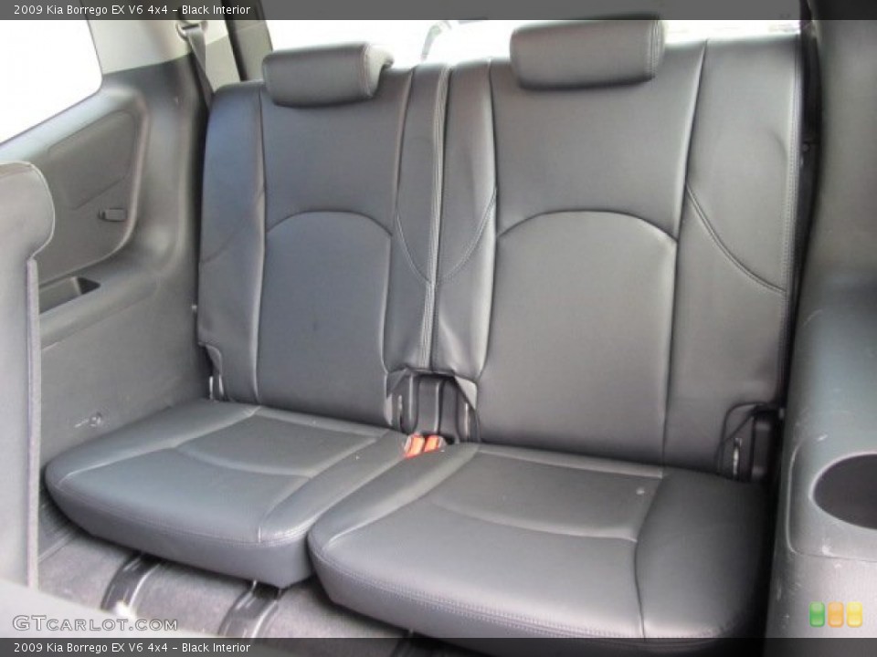 Black Interior Photo for the 2009 Kia Borrego EX V6 4x4 #53976174