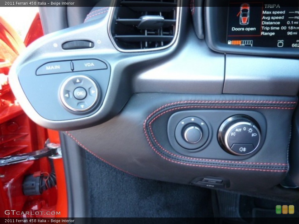 Beige Interior Controls for the 2011 Ferrari 458 Italia #53979922
