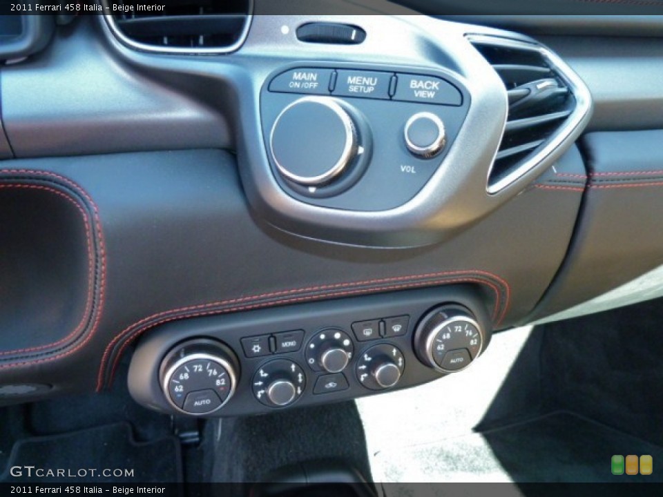 Beige Interior Controls for the 2011 Ferrari 458 Italia #53979928