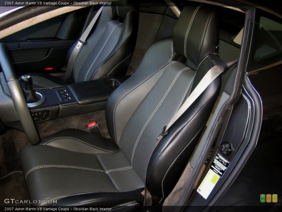 Obsidian Black Interior Photo for the 2007 Aston Martin V8 Vantage Coupe #53984327