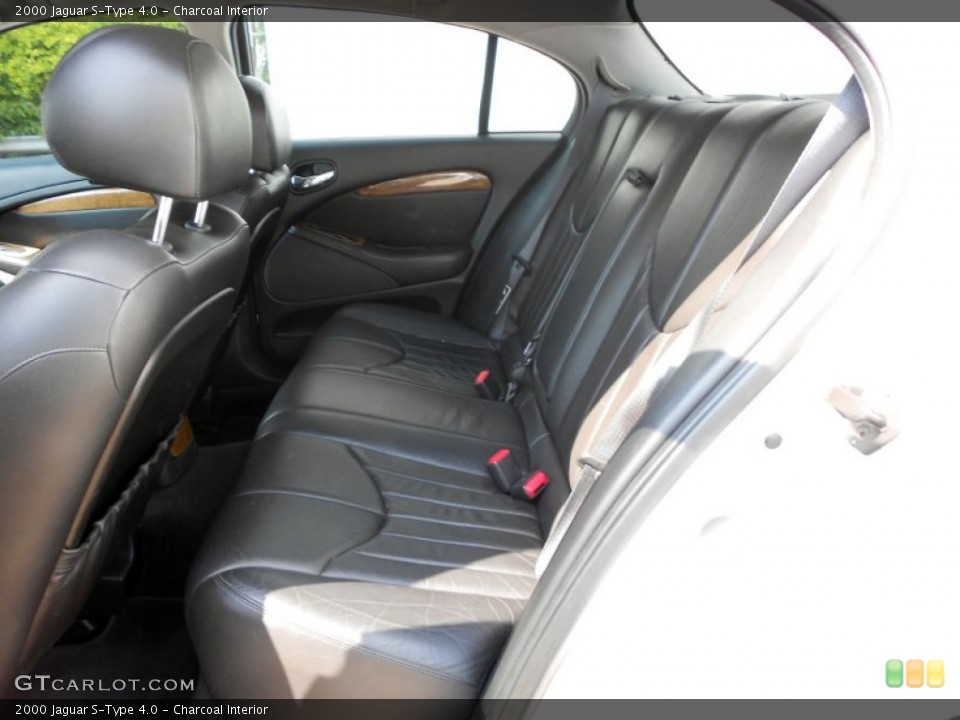 Charcoal Interior Photo for the 2000 Jaguar S-Type 4.0 #53986013