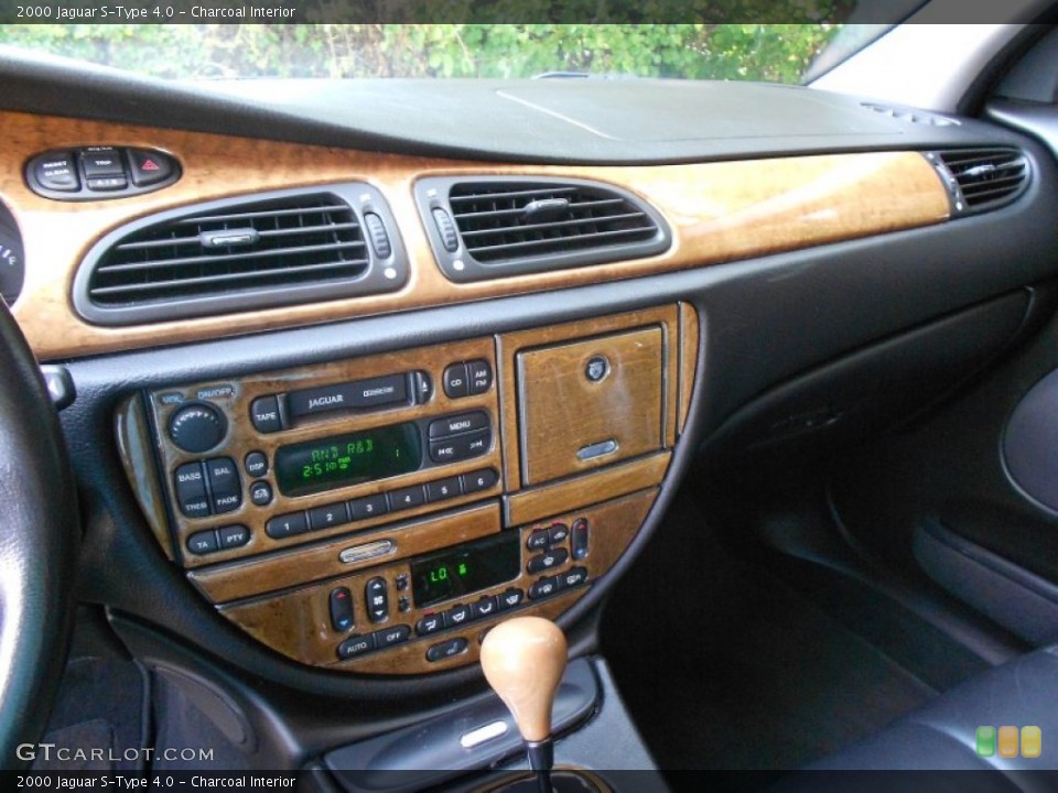 Charcoal Interior Controls for the 2000 Jaguar S-Type 4.0 #53986079
