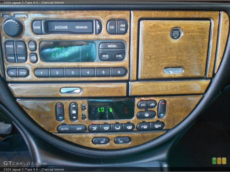 Charcoal Interior Controls for the 2000 Jaguar S-Type 4.0 #53986094