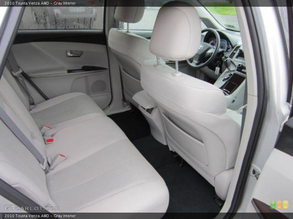 Gray Interior Photo for the 2010 Toyota Venza AWD #53988160