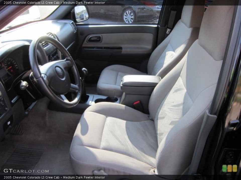 Medium Dark Pewter Interior Photo for the 2005 Chevrolet Colorado LS Crew Cab #53988667