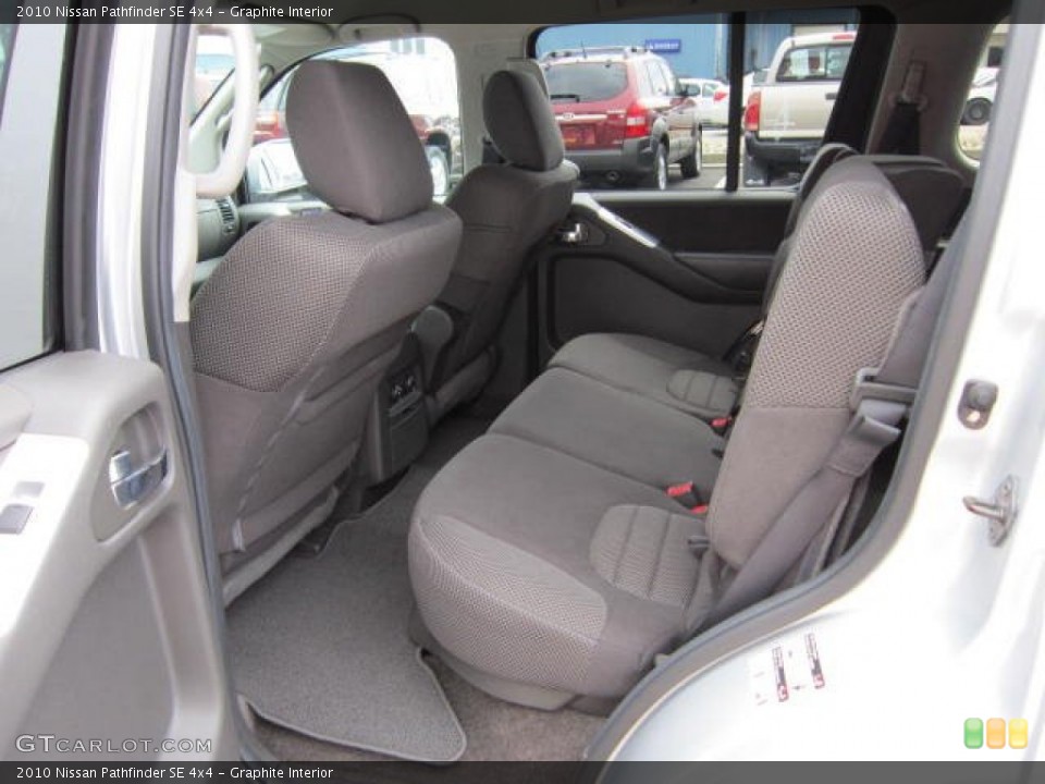 Graphite Interior Photo for the 2010 Nissan Pathfinder SE 4x4 #54007479
