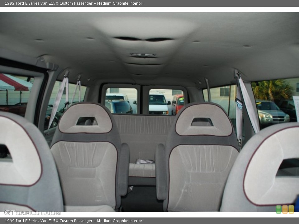 Medium Graphite Interior Photo for the 1999 Ford E Series Van E150 Custom Passenger #54012913