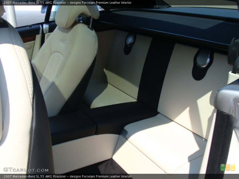 designo Porcelain Premium Leather Interior Photo for the 2007 Mercedes-Benz SL 55 AMG Roadster #54013739