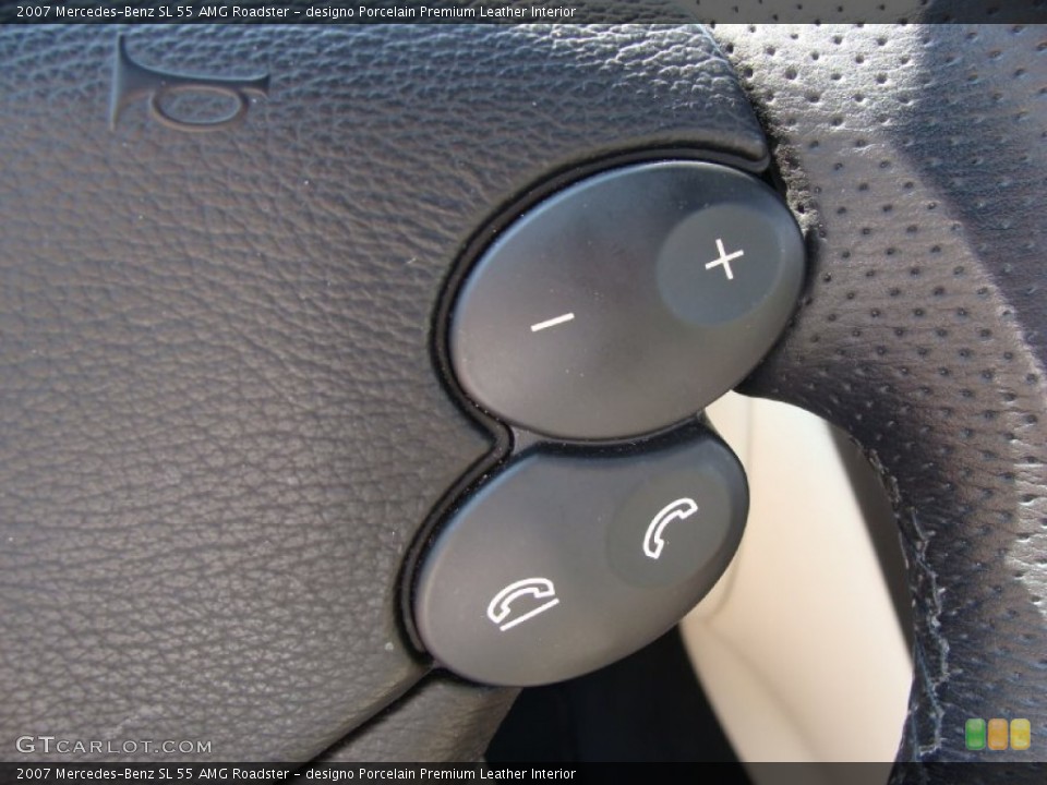 designo Porcelain Premium Leather Interior Controls for the 2007 Mercedes-Benz SL 55 AMG Roadster #54013849