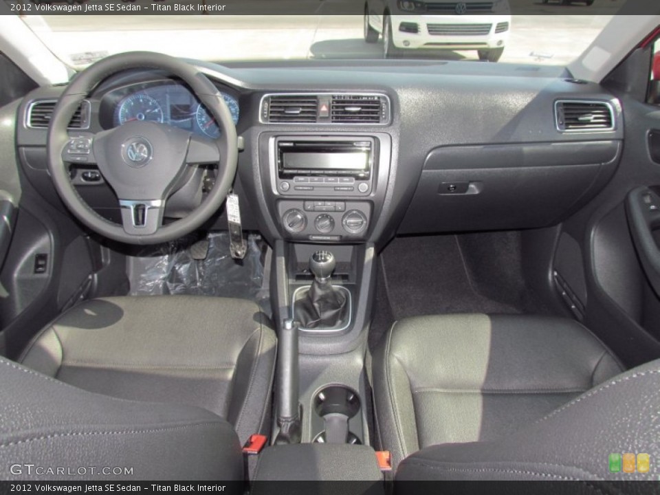 Titan Black Interior Dashboard for the 2012 Volkswagen Jetta SE Sedan #54020422