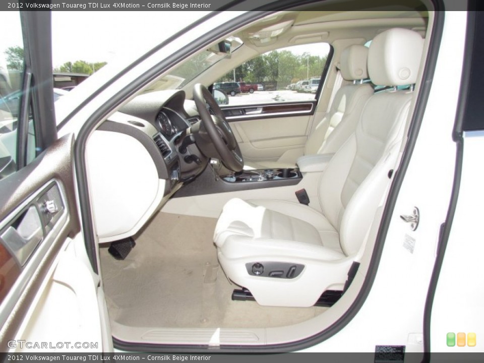 Cornsilk Beige Interior Photo for the 2012 Volkswagen Touareg TDI Lux 4XMotion #54020637
