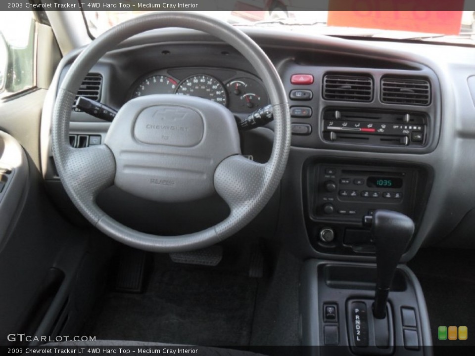 Medium Gray Interior Dashboard for the 2003 Chevrolet Tracker LT 4WD Hard Top #54020857