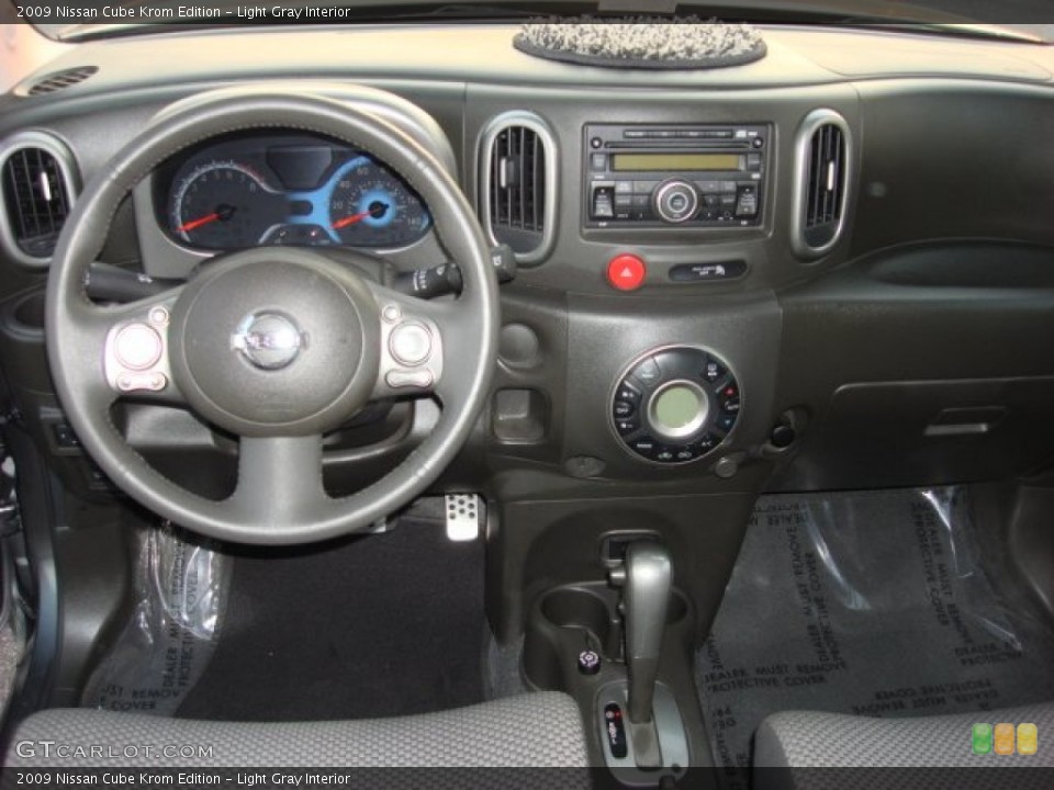 Light Gray Interior Dashboard for the 2009 Nissan Cube Krom Edition #54023411