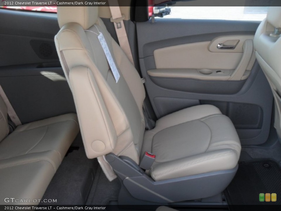 Cashmere/Dark Gray Interior Photo for the 2012 Chevrolet Traverse LT #54024508