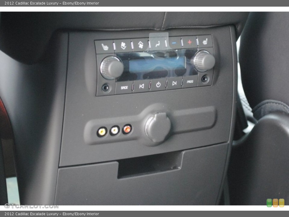 Ebony/Ebony Interior Controls for the 2012 Cadillac Escalade Luxury #54033737