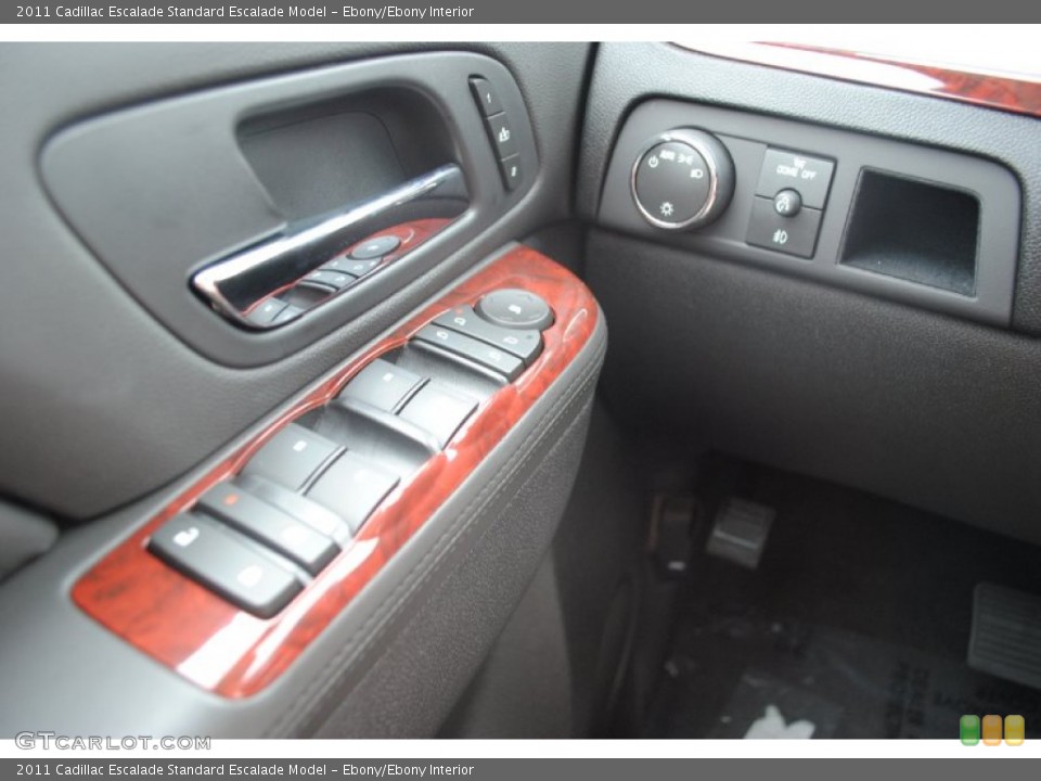 Ebony/Ebony Interior Controls for the 2011 Cadillac Escalade  #54034746