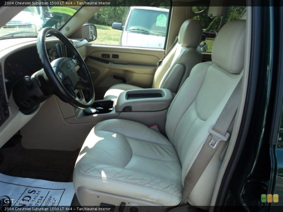 Tan/Neutral Interior Photo for the 2004 Chevrolet Suburban 1500 LT 4x4 #54039224