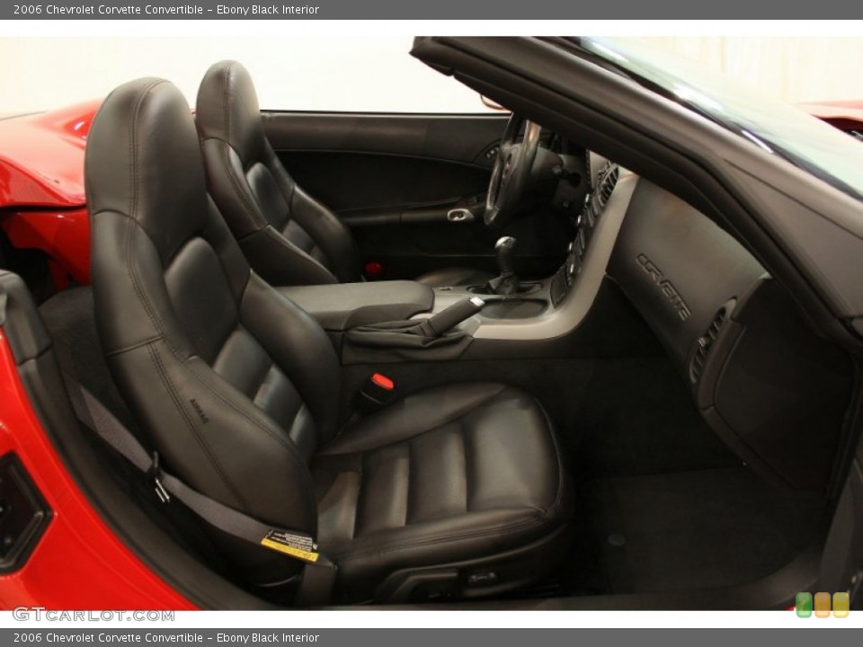 Ebony Black Interior Photo for the 2006 Chevrolet Corvette Convertible #54049754