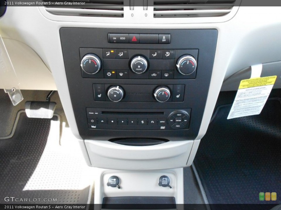 Aero Gray Interior Controls for the 2011 Volkswagen Routan S #54053729