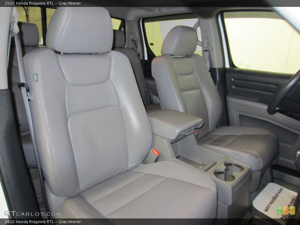 Gray Interior Photo for the 2010 Honda Ridgeline RTL #54056525