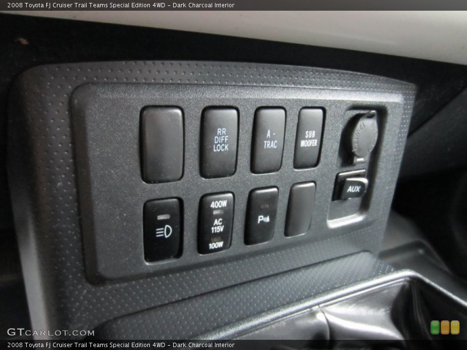 Dark Charcoal Interior Controls for the 2008 Toyota FJ Cruiser Trail Teams Special Edition 4WD #54067491