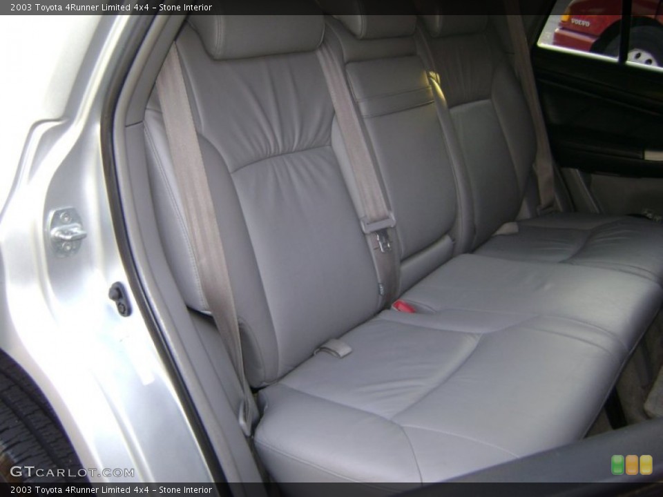 Stone Interior Photo for the 2003 Toyota 4Runner Limited 4x4 #54070605