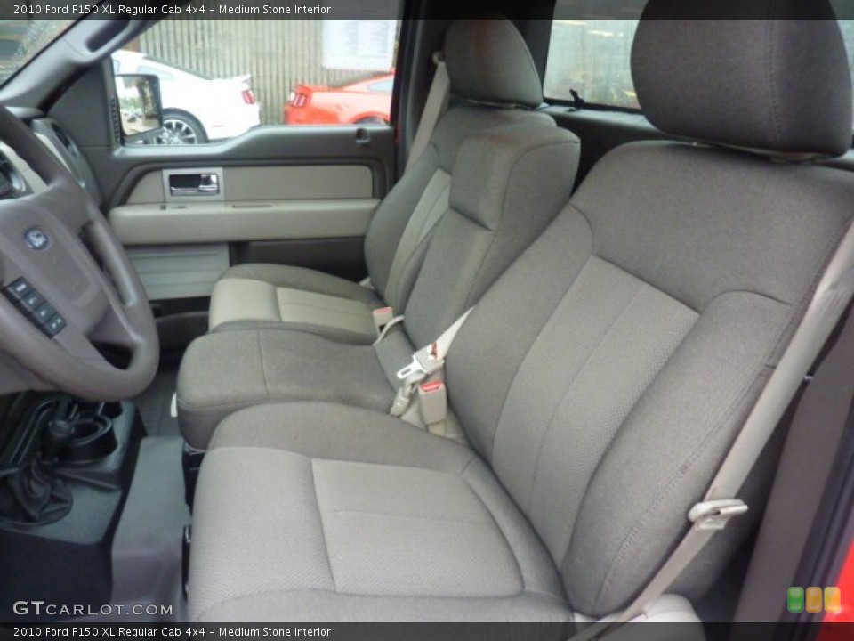 Medium Stone Interior Photo for the 2010 Ford F150 XL Regular Cab 4x4 #54073065