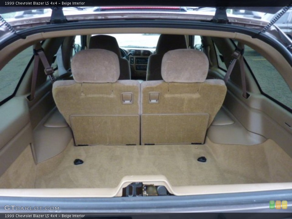 Beige Interior Trunk for the 1999 Chevrolet Blazer LS 4x4 #54074313