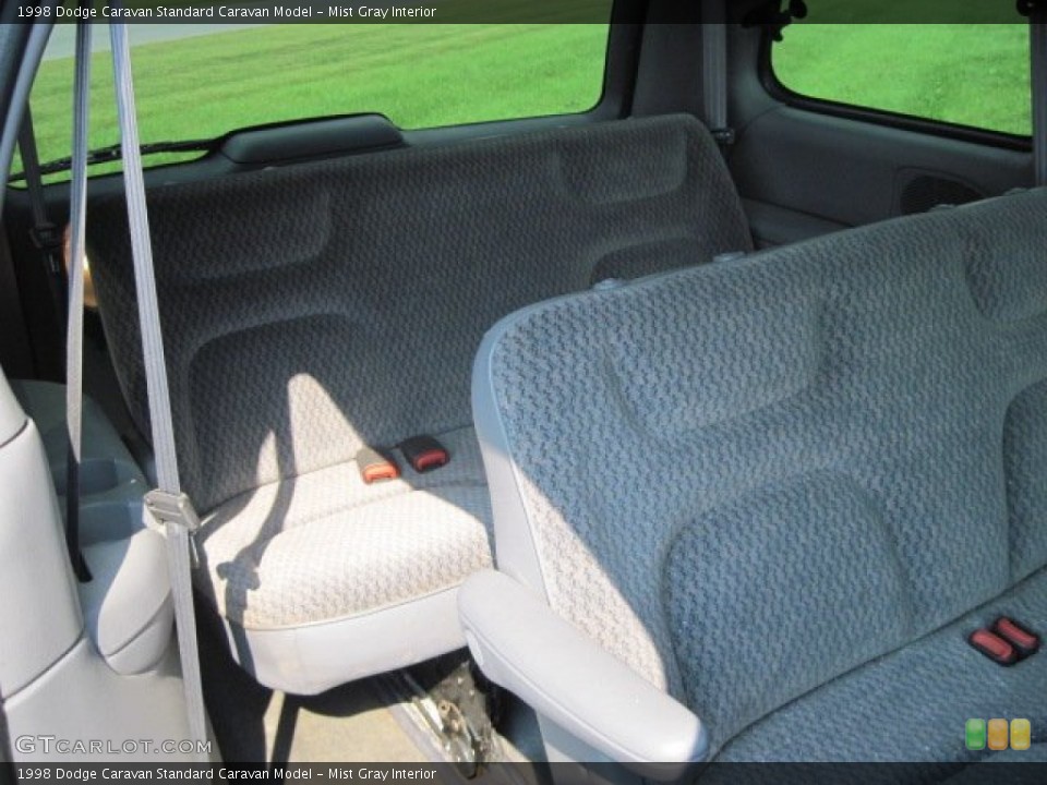 Mist Gray Interior Photo for the 1998 Dodge Caravan  #54075210