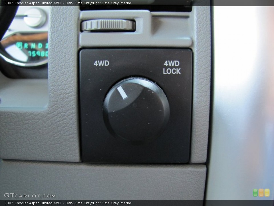 Dark Slate Gray/Light Slate Gray Interior Controls for the 2007 Chrysler Aspen Limited 4WD #54078426