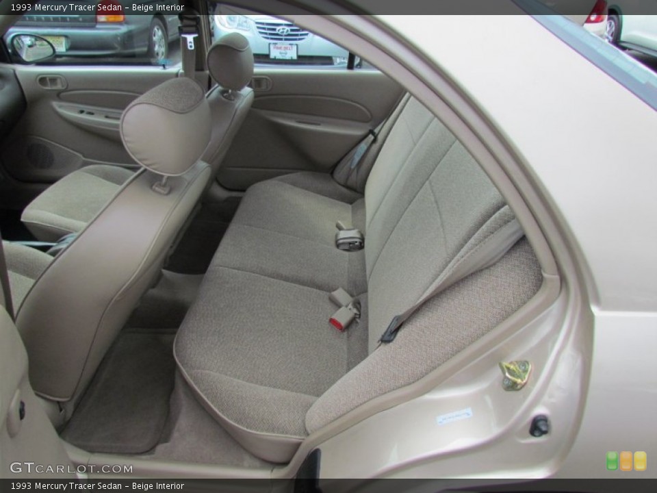 Beige Interior Photo for the 1993 Mercury Tracer Sedan #54079092