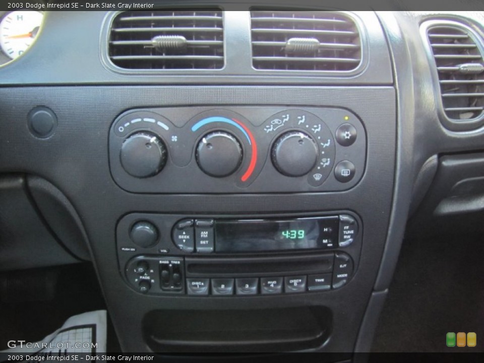 Dark Slate Gray Interior Controls for the 2003 Dodge Intrepid SE #54080139