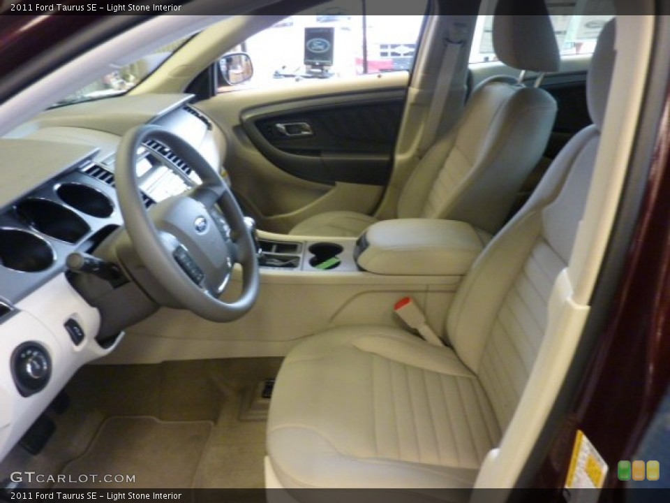 Light Stone Interior Photo for the 2011 Ford Taurus SE #54081124
