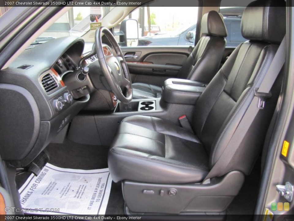 Ebony Interior Photo for the 2007 Chevrolet Silverado 3500HD LTZ Crew Cab 4x4 Dually #54081507
