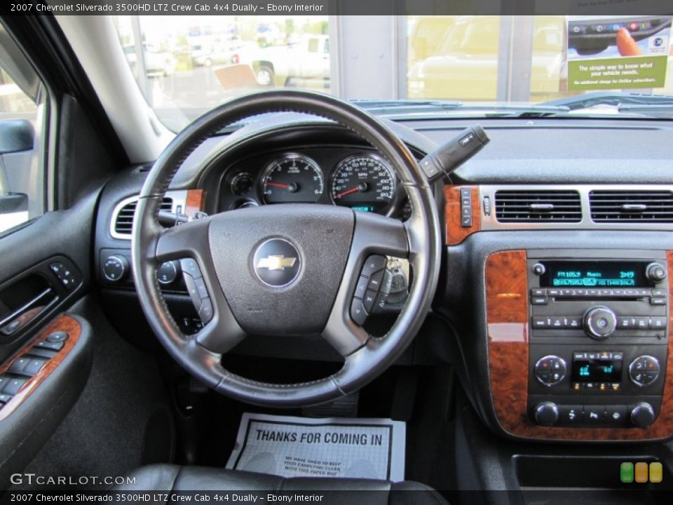 Ebony Interior Dashboard for the 2007 Chevrolet Silverado 3500HD LTZ Crew Cab 4x4 Dually #54081520