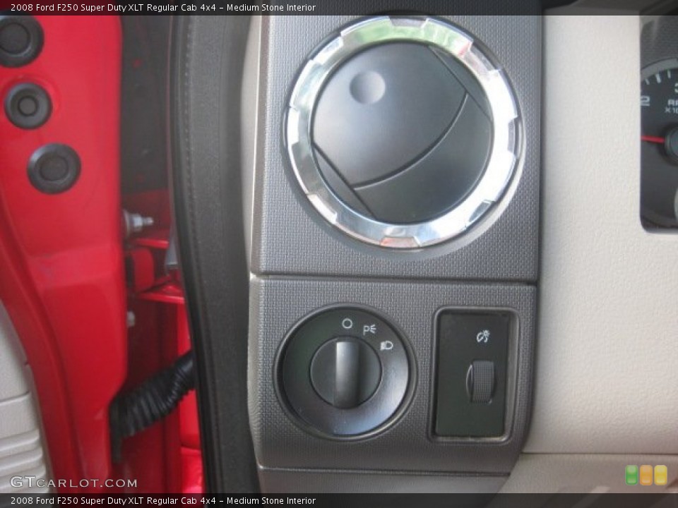 Medium Stone Interior Controls for the 2008 Ford F250 Super Duty XLT Regular Cab 4x4 #54088545
