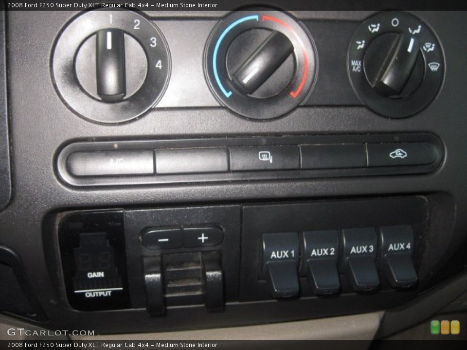 Medium Stone Interior Controls for the 2008 Ford F250 Super Duty XLT Regular Cab 4x4 #54088587