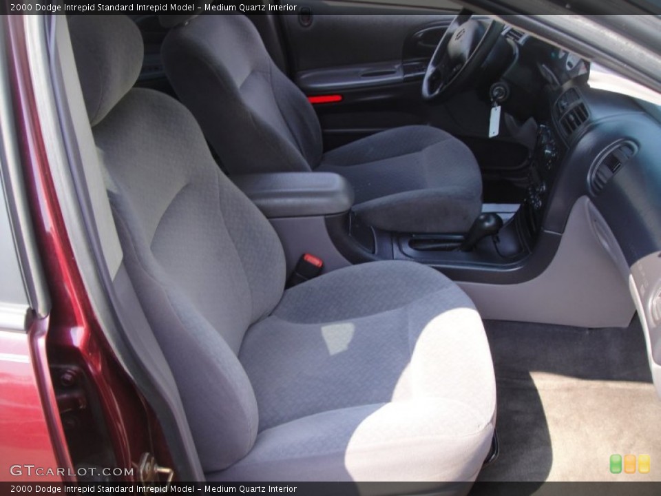 Medium Quartz Interior Photo for the 2000 Dodge Intrepid  #54093390