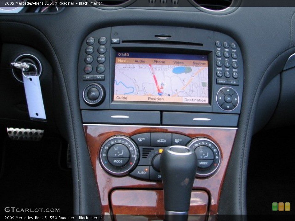 Black Interior Navigation for the 2009 Mercedes-Benz SL 550 Roadster #54114369