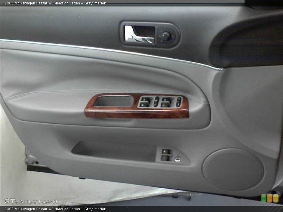 Grey Interior Door Panel for the 2003 Volkswagen Passat W8 4Motion Sedan #54120407