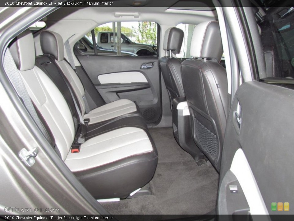 Jet Black/Light Titanium Interior Photo for the 2010 Chevrolet Equinox LT #54124087